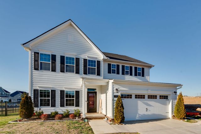 7001 Evinston Dr, Spring Hill, TN 37174