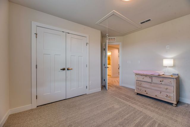 7001 Evinston Dr, Spring Hill, TN 37174