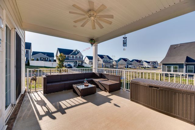 7001 Evinston Dr, Spring Hill, TN 37174