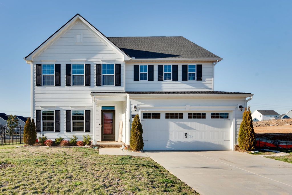 7001 Evinston Dr, Spring Hill, TN 37174