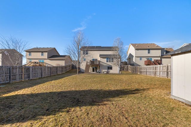 8334 Dakota Drive, West Des Moines, IA 50266