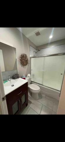 400 SW 12th 1-2, Fort Lauderdale, FL 33315