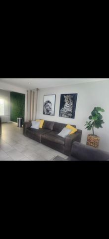 400 SW 12th 1-2, Fort Lauderdale, FL 33315