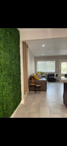 400 SW 12th 1-2, Fort Lauderdale, FL 33315