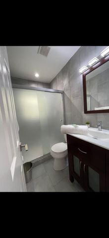 400 SW 12th 1-2, Fort Lauderdale, FL 33315