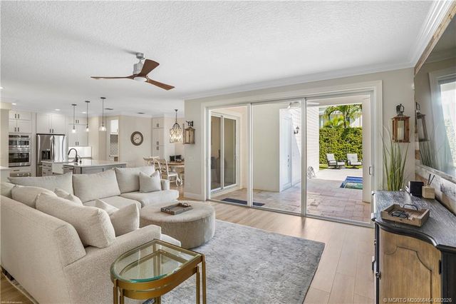 1421 Windley Key Way, Jupiter, FL 33458