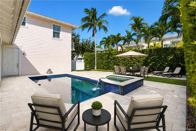 1421 Windley Key Way, Jupiter, FL 33458