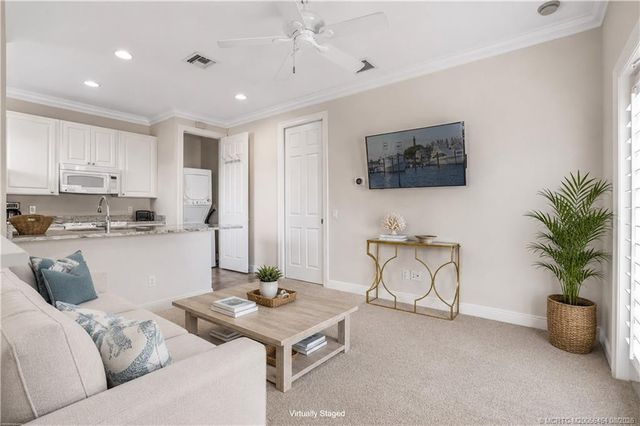 1421 Windley Key Way, Jupiter, FL 33458