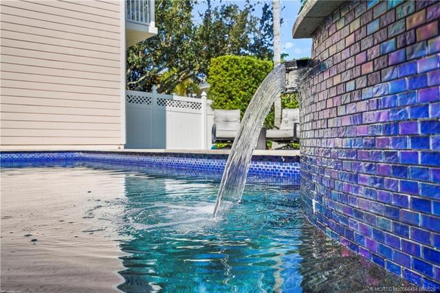 1421 Windley Key Way, Jupiter, FL 33458