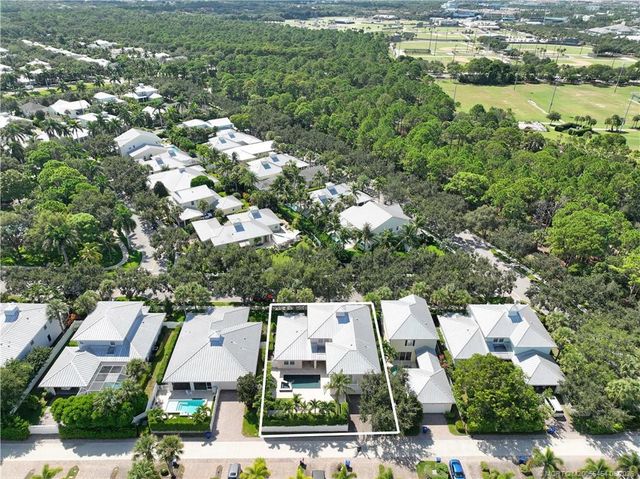 1421 Windley Key Way, Jupiter, FL 33458