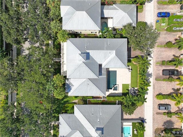 1421 Windley Key Way, Jupiter, FL 33458