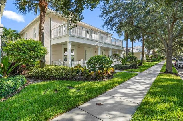 1421 Windley Key Way, Jupiter, FL 33458
