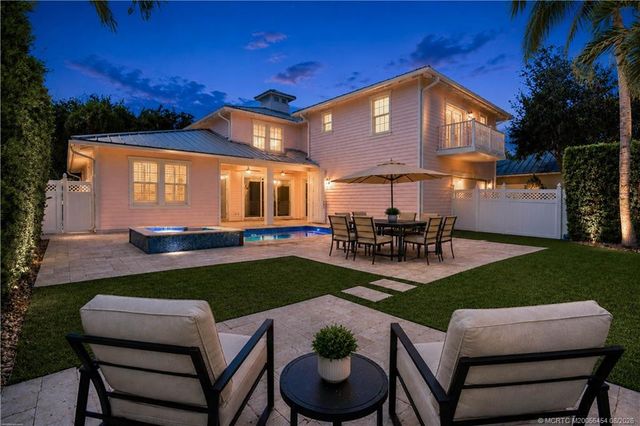 1421 Windley Key Way, Jupiter, FL 33458