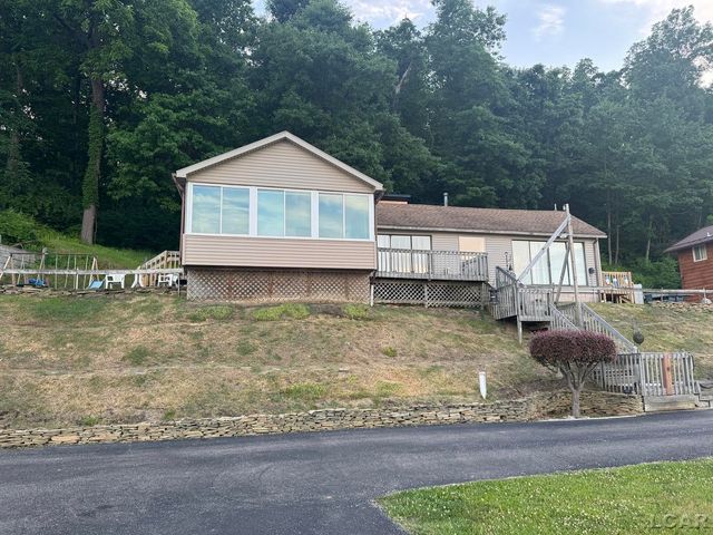 4050 S Hane Highway, Cambridge Twp, MI 49265