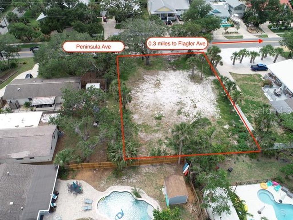 Image 3 of property listing at 437 S PENINSULA AVENUE, New Smyrna Beach, FL 32169