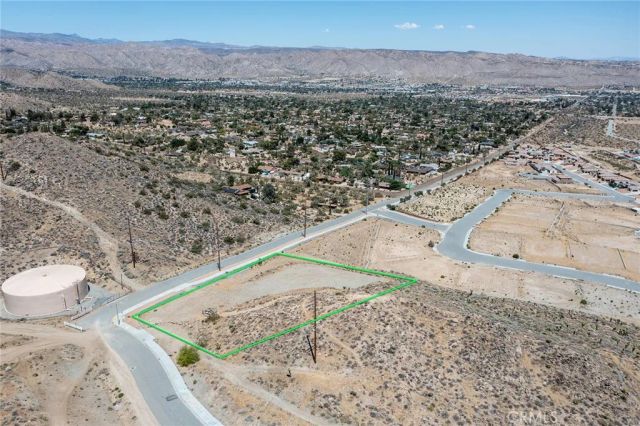 8811 Sage, Yucca Valley, CA 92284