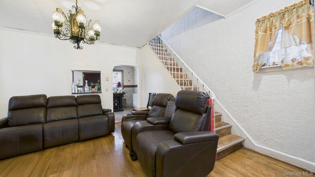 10314 89th Street, Ozone Park, NY 11417
