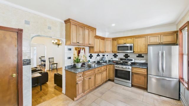 10314 89th Street, Ozone Park, NY 11417