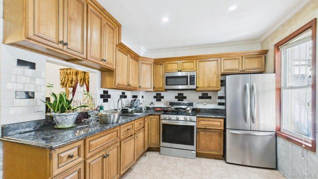 10314 89th Street, Ozone Park, NY 11417