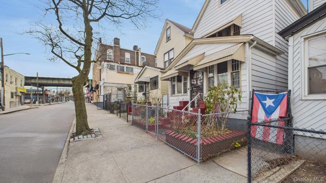 10314 89th Street, Ozone Park, NY 11417