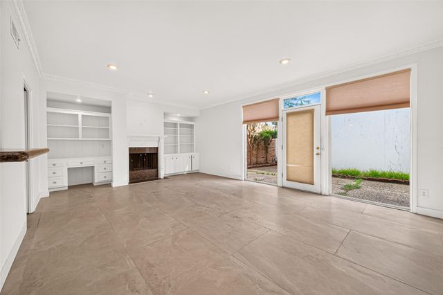 8615 La Fonte Street, Houston, TX 77024