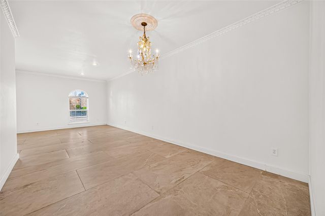 8615 La Fonte Street, Houston, TX 77024