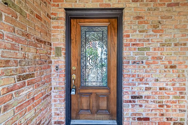 8615 La Fonte Street, Houston, TX 77024