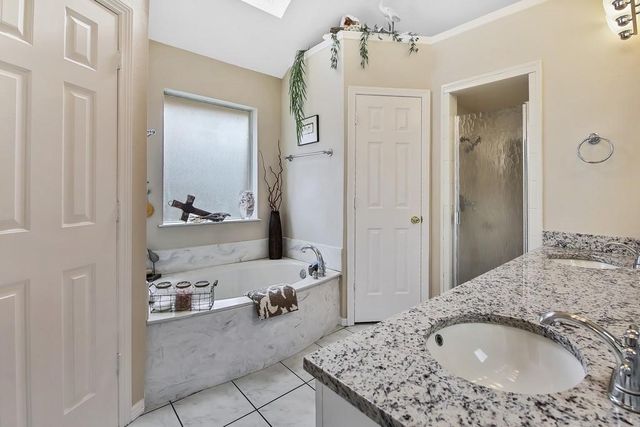 6813 Hadley Drive, North Richland Hills, TX 76182