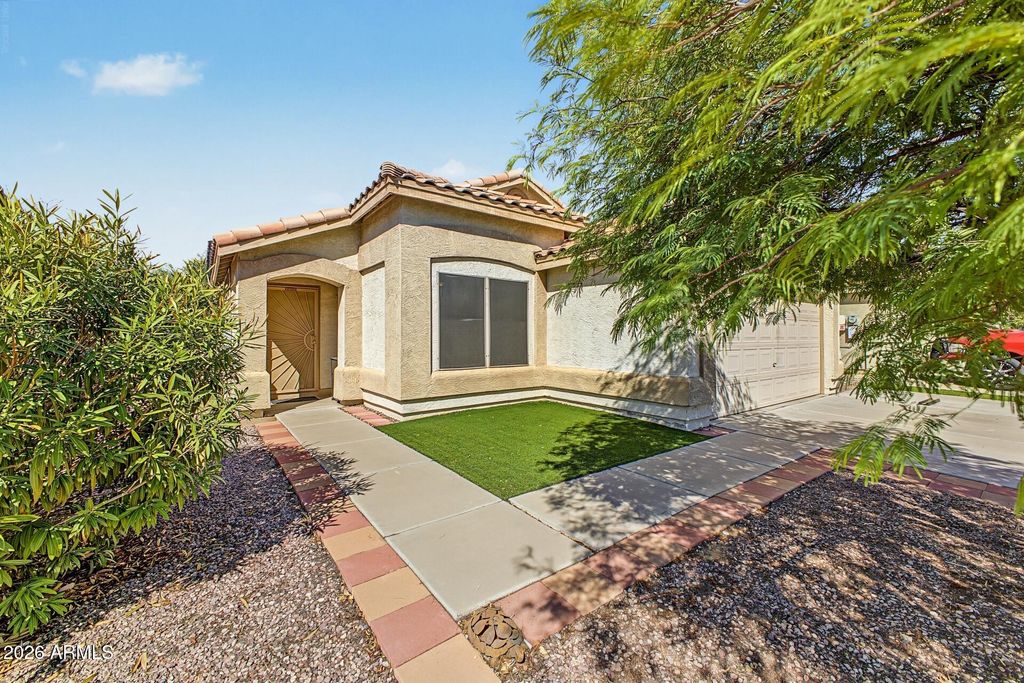 15808 N 138TH Lane, Surprise, AZ 85374 — photo 2