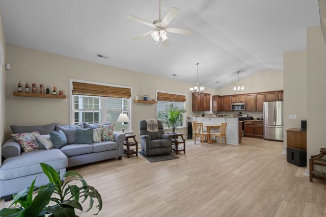 308 Palm Cove Circle, Myrtle Beach, SC 29588