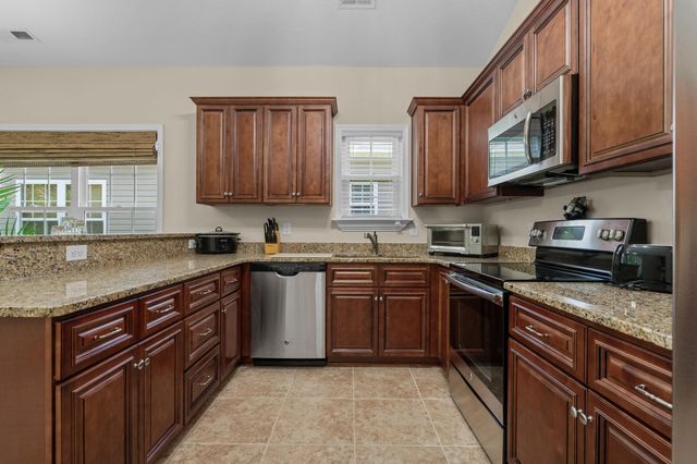 308 Palm Cove Circle, Myrtle Beach, SC 29588
