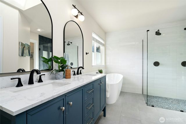1126 204th Place SW, Lynnwood, WA 98036