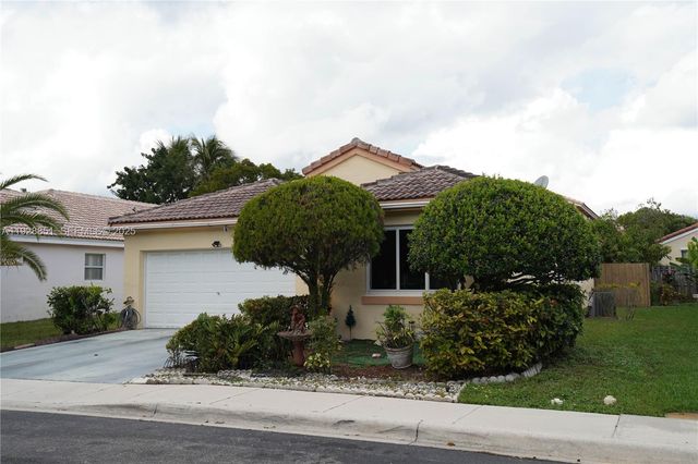 10245 SW 16th Court, Pembroke Pines, FL 33025