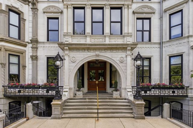 160 Commonwealth Ave 520, Boston, MA 02116
