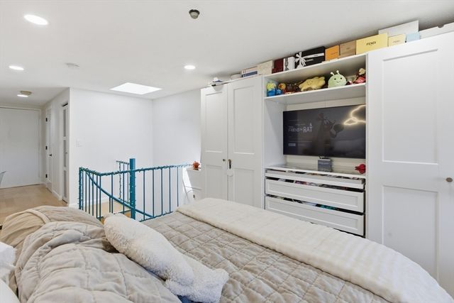 160 Commonwealth Ave 520, Boston, MA 02116