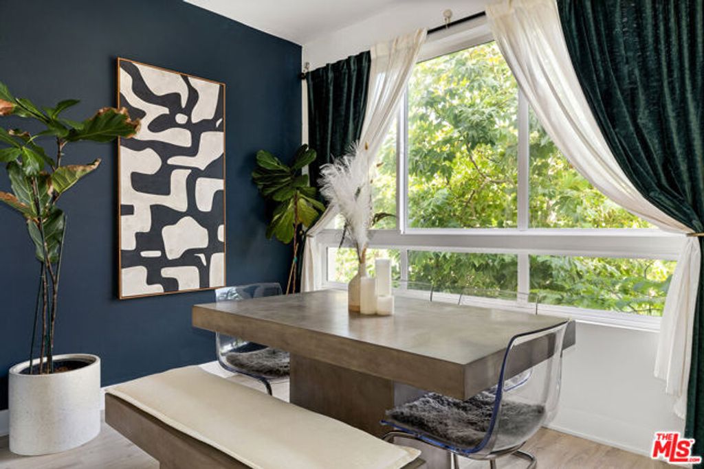 118 S Avenue 50 602, Los Angeles, CA 90042