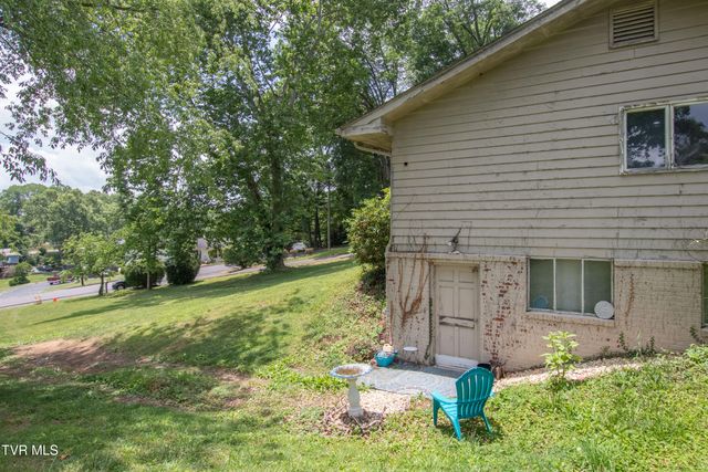 417 Meadow Drive, Bristol, VA 24201