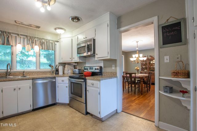 417 Meadow Drive, Bristol, VA 24201