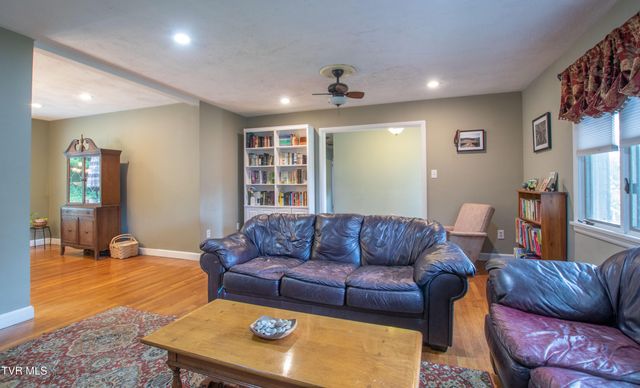 417 Meadow Drive, Bristol, VA 24201
