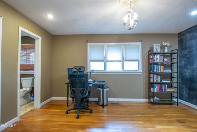 417 Meadow Drive, Bristol, VA 24201