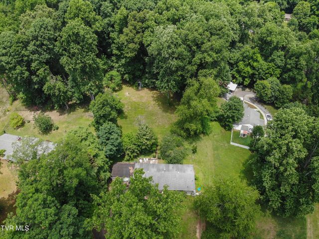 417 Meadow Drive, Bristol, VA 24201