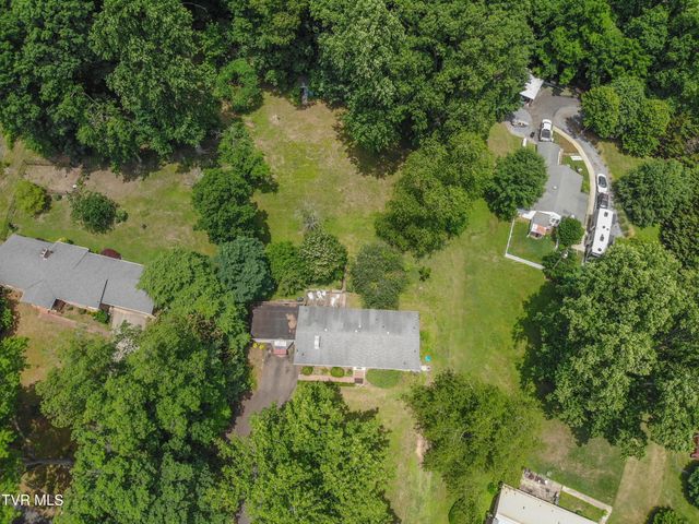417 Meadow Drive, Bristol, VA 24201