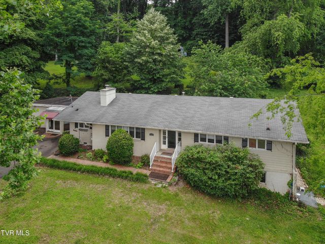 417 Meadow Drive, Bristol, VA 24201