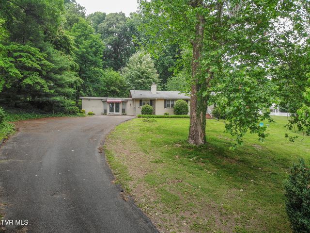 417 Meadow Drive, Bristol, VA 24201