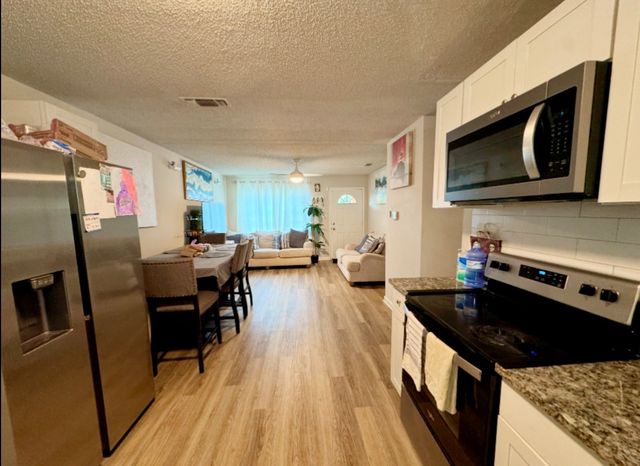 1112 Laguna Drive, Denton, TX 76209