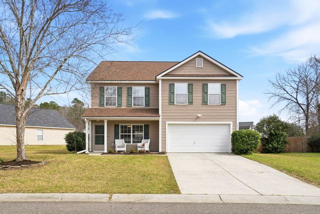 4004 Carolina Bay Drive, Moncks Corner, SC 29461