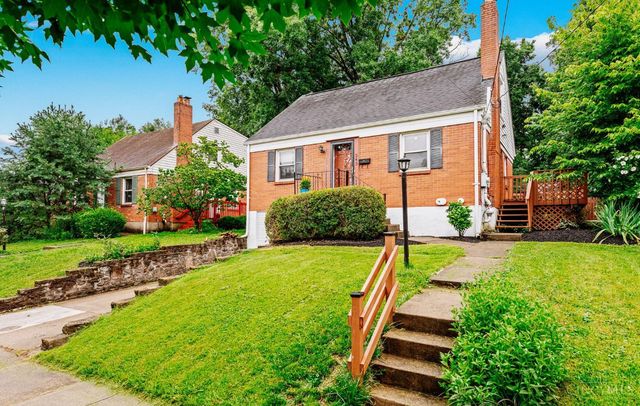 345 Durrell Avenue, Wyoming, OH 45215