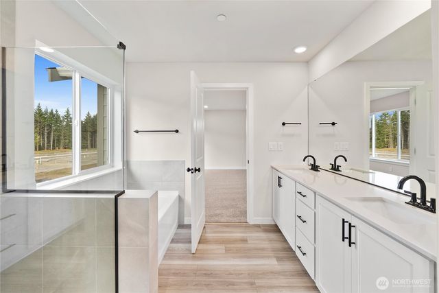 3951 Flat Top Drive, Bremerton, WA 98312