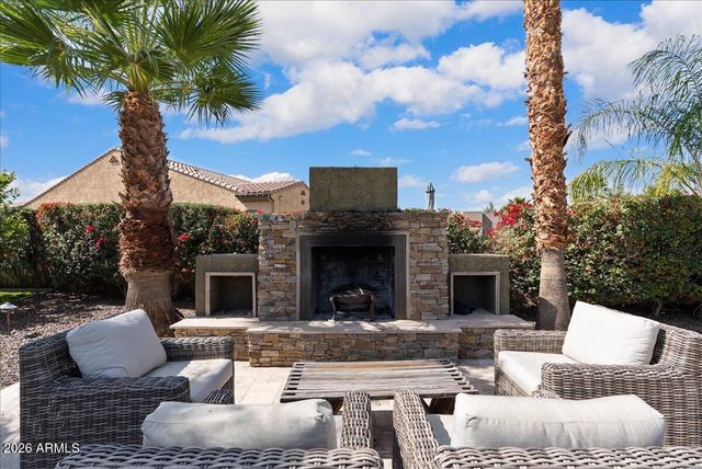 18222 W SELLS Drive, Goodyear, AZ 85395