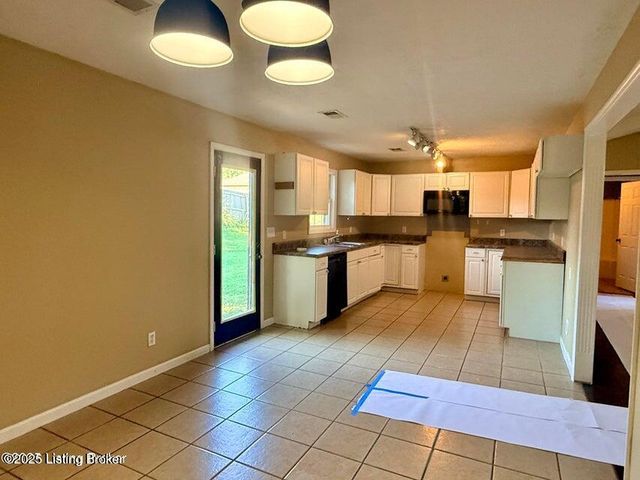 108 Andrea Ct, Bardstown, KY 40004